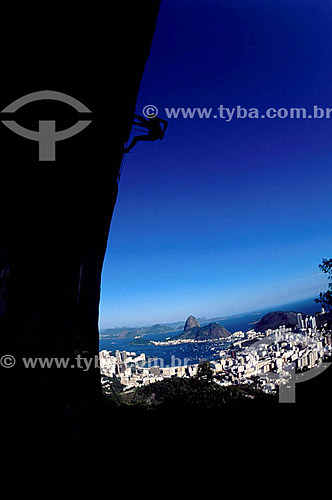  Climbing at Dona Marta Viewpoint -  Rio de Janeiro city - Rio de Janeiro state - Brazil 