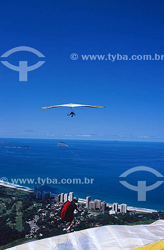  Sport - hang glider flight - Pedra Bonita (Beautiful Rock) - 16-04-2003  - Rio de Janeiro city - Rio de Janeiro state - Brazil