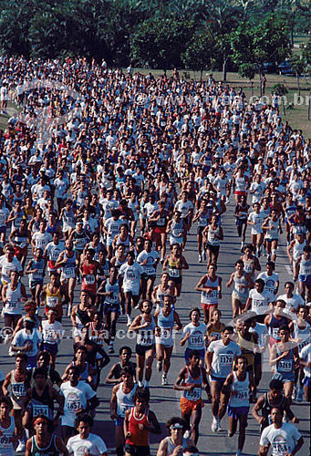  Sport - athletes during the Marathon 