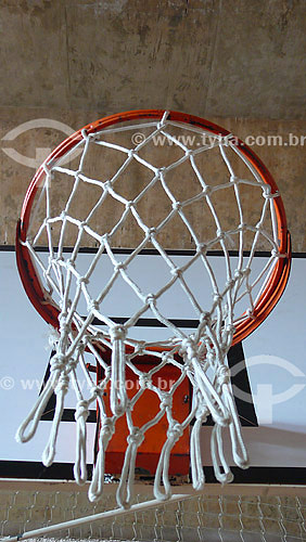  Basketball basket 
