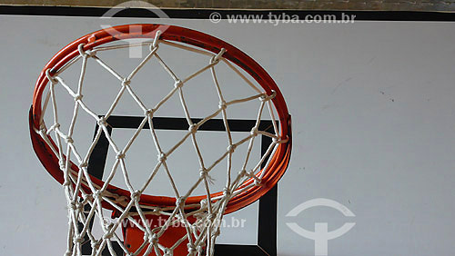  Basketball basket 
