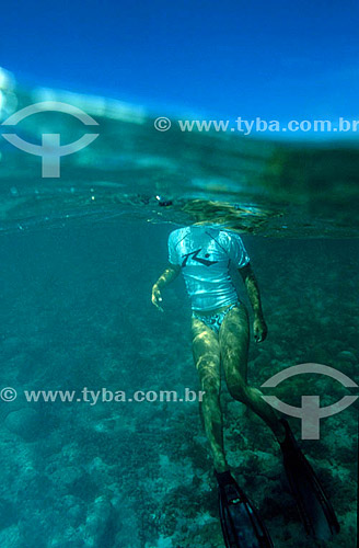 Body of diver on the sea - Abrolhos Bank* - 
