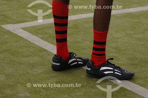  Soccer boots - Synthetic grass - June 2007 