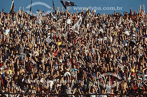  Soccer game - Corinthians Football Club cheering - Sao Paulo - SP - Brasil 
