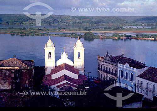  Aerial view of part of Penedo city*, showing the Sao Francisco River with the church and houses in the first plan - Alagoas state - Brazil  * The architectural joint and town planning of the Penedo city is National Historic Patrimony since 10-30-199 