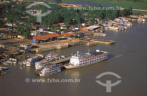  Aerial view of the port of the city of Santana, showing the ship Solon Commander and the passenger terminal in its final phase of construction - Amapa state - Brazil 