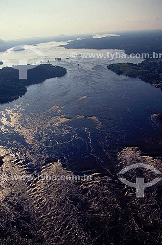  Rio Negro (Black River) near São Gabriel da Cachoeira village - Amazon Region - Amazonas state - Brazil 