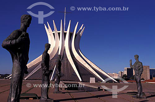  The Brasilia Cathedral (1) with the four sculptures in bronze with three meters of height, representing Sao Mateus, Sao Lucas, Sao Marcos and Sao Joao, work of the sculptor Dante Croce (1968) - Brasilia city (2) - Federal District - Brazil  (1)The C 