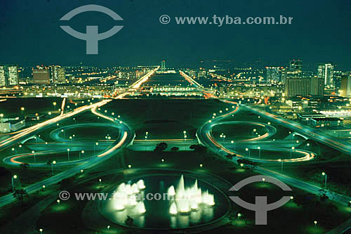  View of the Brasilia city with the cloverleaf access to the superblocks - Brasilia city* - Federal District - Brazil  *The city of Brasilia is World Patrimony for UNESCO since 12-11-1987. 