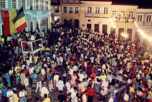  Pelourinho full of people to watch the Olodum show - Salvador city* - Bahia state - Brazil  * The city is a UNESCO World Heritage Site since 06-12-1985. 