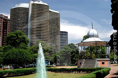  Praça da Liberdade (Liberdade Square), with the Niemeyer Building at the left side - Belo Horizonte city - Minas Gerais State - Brazil 