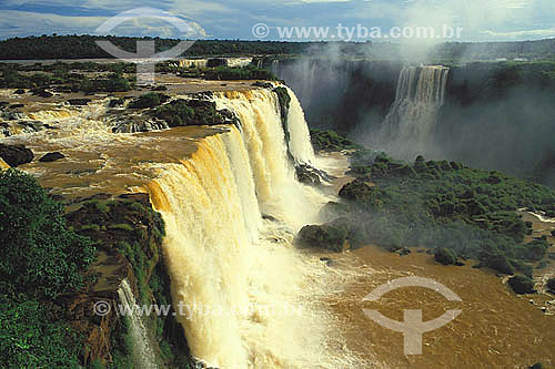  Iguaçu River Mouth Waterfalls - Iguaçu National Park* - Foz de Iguaçu - Parana state - Brazil  * It is a UNESCO World Heritage Site since 11-28-1986. 