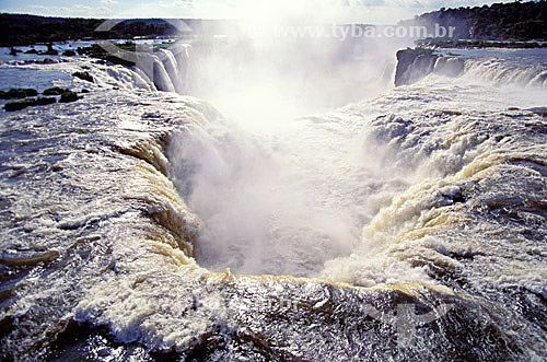  Foz do Iguaçu Waterfalls - Iguaçu National Park* - Foz de Iguaçu - Parana state - Brazil  * It is a UNESCO World Heritage Site since 28-11-1986. 
