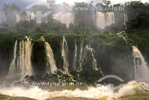  Iguassu (Iguaçu) Falls - Iguaçu National Park* - Foz de Iguaçu - Parana state - Brazil * It is a UNESCO World Heritage Site since 28-11-1986. 
