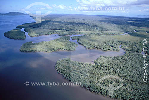  Aerial view of Superagüi Island* - Parana state - Brazil  * The area of the Atlantic Forest, from Jureia Mountain Range in Iguape (Sao Paulo state) to the Ilha do Mel Island (Honey Island) in Paranagua (Parana state), is a Natural World Heritage Sit 