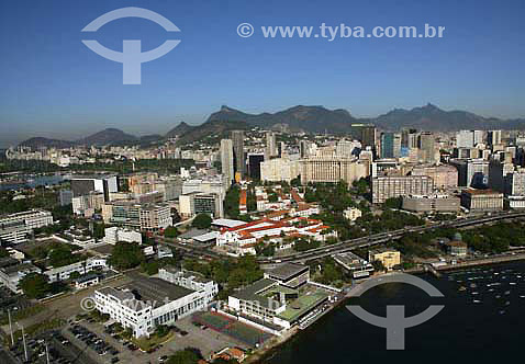  Aerial view of Rio de Janeiro City Center with the National Historic Museum, Air Forces club, Albamar restaurant and Perimetral Avenue to the center and mountains in the background - Rio de Janeiro city - Rio de Janeiro state - Brazil - July of 2006 