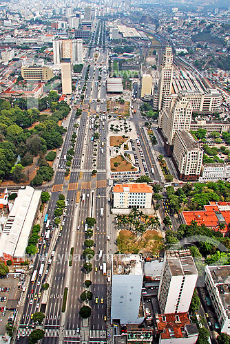 Aerial view of Presidente Vargas avenue - Duque de Caxias Palace and Central do Brasil to the right - Rio de Janeiro city center - Rio de Janeiro state - Brazil 