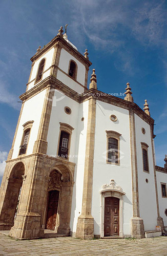  View of the Brazilian Baroque (Saint Mary  of Gloria Church)* (1717). Known just as 