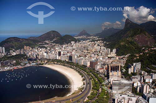  Aerial view of Botafogo beach with Rio de Janeiro mountains in the backround - Rio de Janeiro city - Rio de Janeiro state - Brazil 