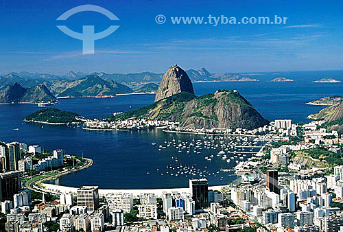  Panoramic view of Sugar Loaf Mountain* with Botafogo Cove in the foreground - Rio de Janeiro city - Rio de Janeiro state - Brazil  * Commonly called Sugar Loaf Mountain, the entire rock formation also includes Urca Mountain and Sugar Loaf itself (th 