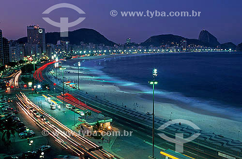  Copacabana beach night view with Sugar Loaf (*) Mountain in the background - Rio de Janeiro city - Rio de Janeiro state - Brazil  *Commonly called Sugar Loaf Mountain, the entire rock formation also includes Urca Mountain and Sugar Loaf itself (the  