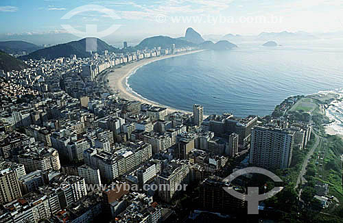  Aerial view of buildings in the neighborhood of Copacabana with the Sugar Loaf Mountain in the background - Rio de Janeiro city - Rio de Janeiro state - Brazil 