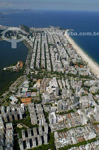  Aerial view of Leblon, Ipanema neighborhoods and beach and Rodrigo de Freitas Lagoon - Rio de Janeiro city - Rio de Janeiro state - Brazil - April 2006 