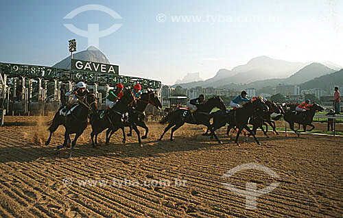  A horse race at the Hipódromo da Gavea, at the Brazilian Jockey Club - Rio de Janeiro city - Rio de Janeiro state - Brazil 