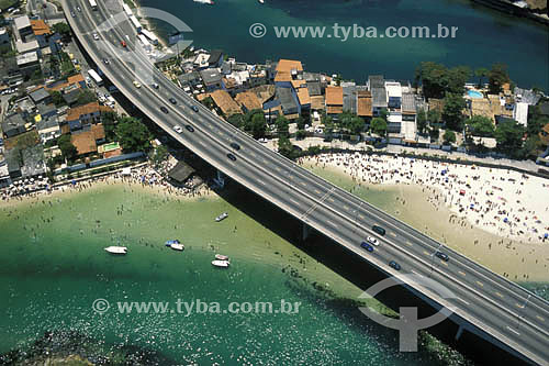  Aerial view of Elevado do Joá (Joa Elevated Road) over channel de Marapendi (Marapendi channel), at the beginning of Barra da Tijuca - Rio de Janeiro city - Rio de Janeiro state - Brazil 