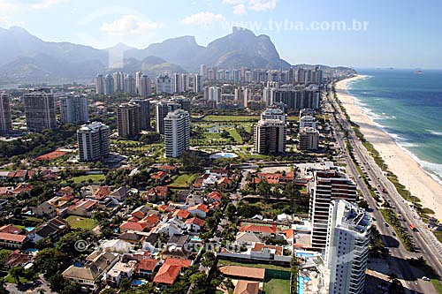  Aerial view of the Barra da Tijuca Beach with the buildings in the foreground and the Rock of Gavea  in the background - Rio de Janeiro city - Rio de Janeiro state - Brazil  