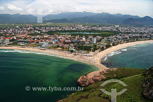  Aerial view of Pontal stone, between Recreio and Macumba beaches - Recreio dos Bandeirantes neighbourhood - Rio de Janeiro city - Rio de Janeiro state - Brazil 