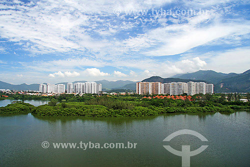  Aerial view of Marapendi lagoon with buildings on the background - Recreio dos Bandeirantes neighbourhood - Rio de Janeiro city - Rio de Janeiro state - Brazil 