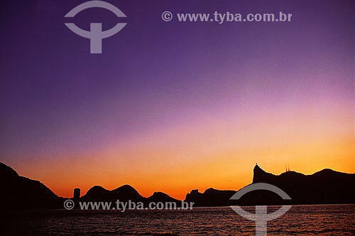  Sunset in Guanabara Bay - Rio de Janeiro city - Rio de Janeiro state - Brazil 