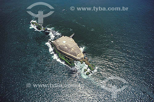  Aerial view of Laje Fortress at the entrance of Guanabara Bay - Rio de Janeiro city - Rio de Janeiro state - Brazil 