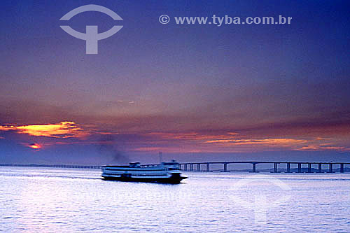  Ferryboat and Rio-Niteroi Bridge crossing Guanabara Bay at sunset - Niteroi city - Rio de Janeiro state - Brazil 