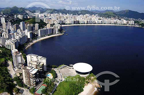  Contemporary Art Museum (MAC) in the foreground with Icarai beach in the background - Niteroi city - Rio de Janeiro state - Brazil 