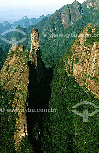  Dedo de Deus (God´s Finger), a rock formation so named because it suggests an index finger pointing to Heaven - Parque Nacional da Serra dos Orgaos (Serra dos Orgaos National Park) - Teresopolis city - Rio de Janeiro state - Brazil 