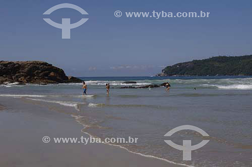  Praia do Meio(Middle beach) - 