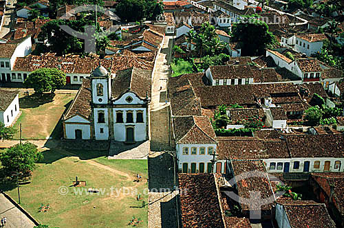  Aerial view of the city of Parati* - Costa Verde (Green Coast) - Rio de Janeiro state - Brazil  *The historic colonial city of Parati dates from the end of the 16th or beginning of the 17th centuries. It was proclaimed a National Historic and Artist 