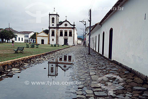  Santa Rita dos Pardos Libertos church (1) in the background with the stone pavement of Parati (2) city in the foreground - Rio de Janeiro state - Brazil   (1) Oldest religious building of the city builded in the XVIII century. Is a National Historic 