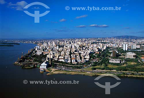  Porto Alegre city center with Gasmeter powerplant on the foreground - Guaiba - Rio Grande do Sul state - Brazil - 04/2003 