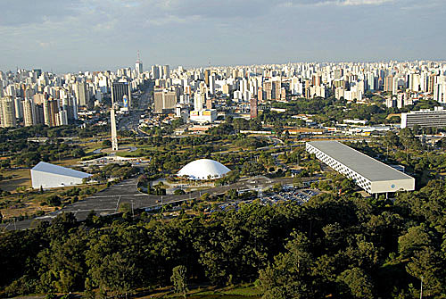  Aerial view of Ibirapuera park with city on the backround - Sao Paulo city - Sao Paulo state - Brazil 