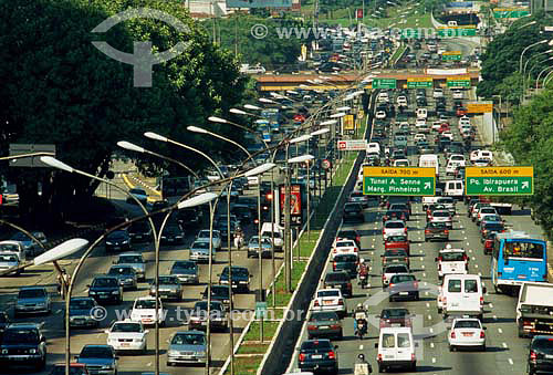  Traffic congestion on 23 de Maio avenue - Sao Paulo city - Sao Paulo state - Brazil - 11/2003 