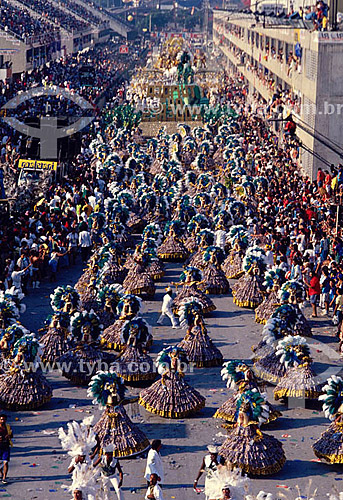  Carnival parade at Marques de Sapucai Avenue - Sambodromo  - Rio de Janeiro city - Rio de Janeiro state - Brazil 