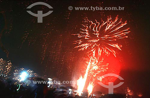  People celebrating the New Year`s Eve - fireworks at Copacabana - Rio de Janeiro city - Rio de Janeiro state - Brasil 