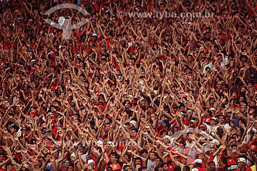  Crowd - Flamengo`s  soccer cheer - Rio de Janeiro city - Rio de Janeiro state - Brazil 