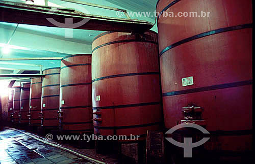  Oak Wine Barrels  