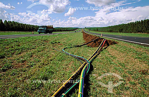  Telecommunication - Fiber optics cables installation - Anhanguera Road - Sao Simao - Sao Paulo city - Brazil 