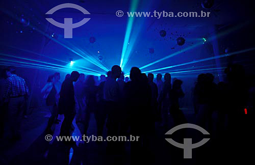  Nightclub - people dancing  - Brazil