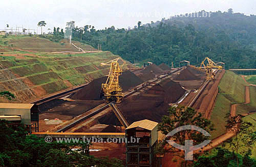  Iron mine at Serra dos Carajas Mountain Range - Vale do Rio Doce mine company - Para state - Brazil 
